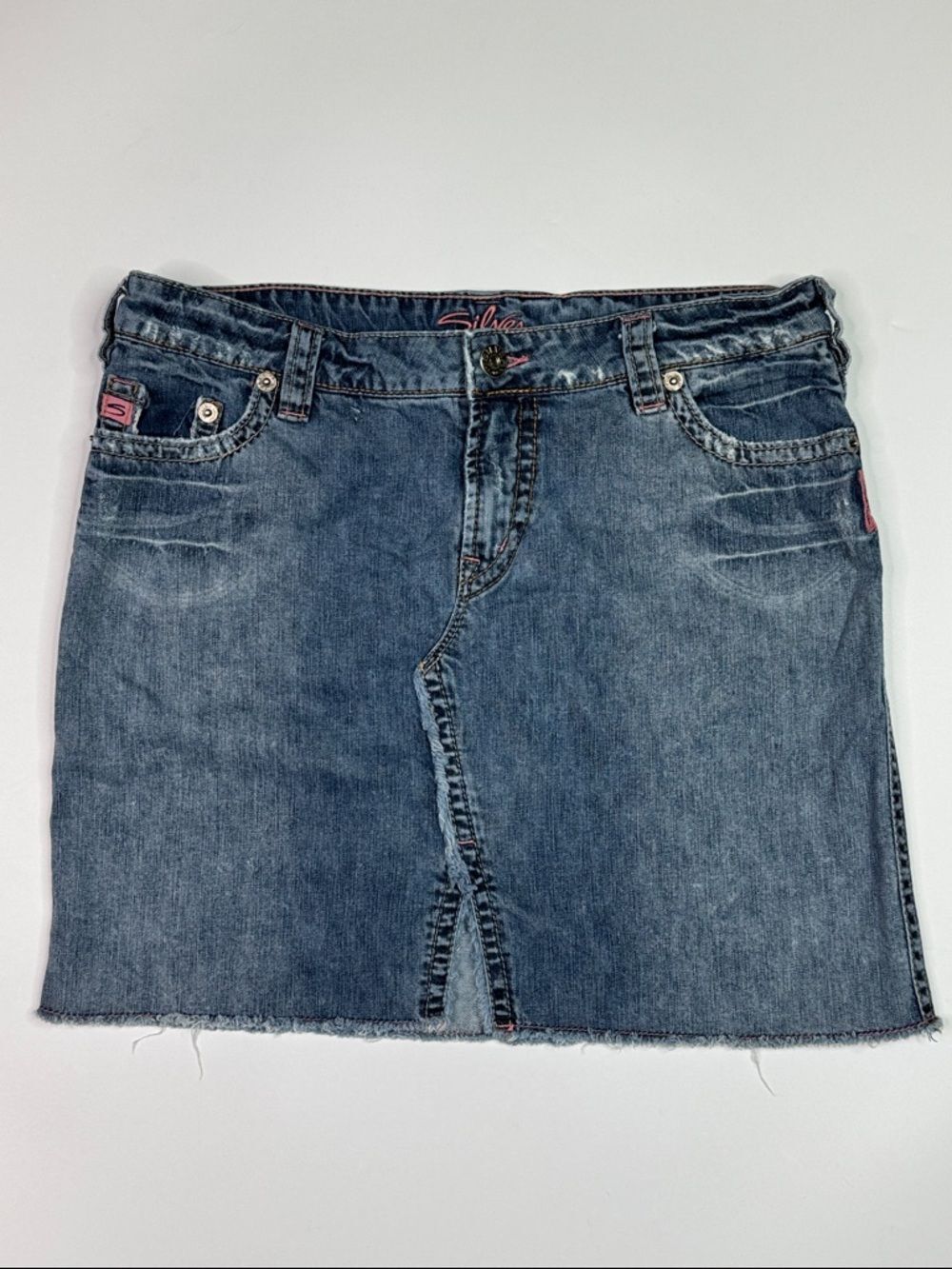Silver Jeans Devah Raw Hem Denim Mini Skirt Size 31